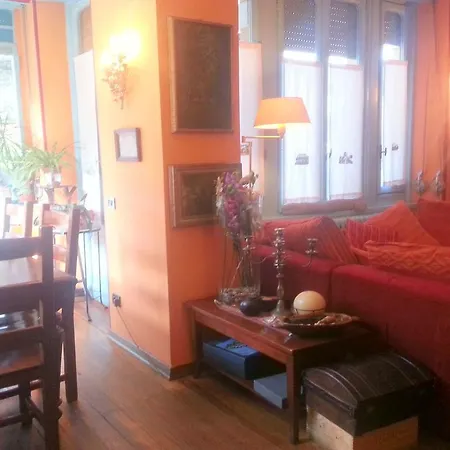 Paola A Country house Lesa