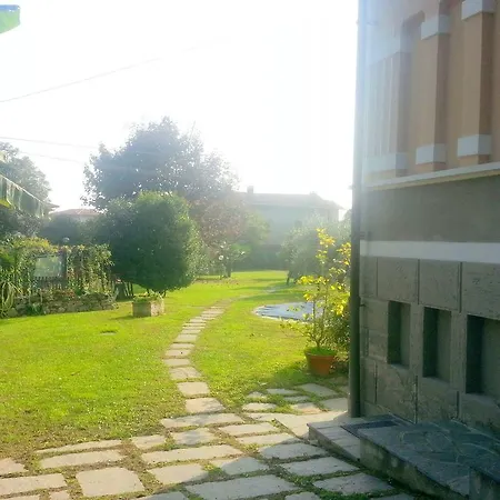 Paola A Country house *